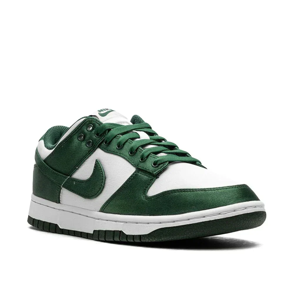 Nike Dunk Low "Gréng Satin"