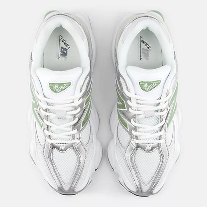 New Balance 9060 Bílá s oreganem