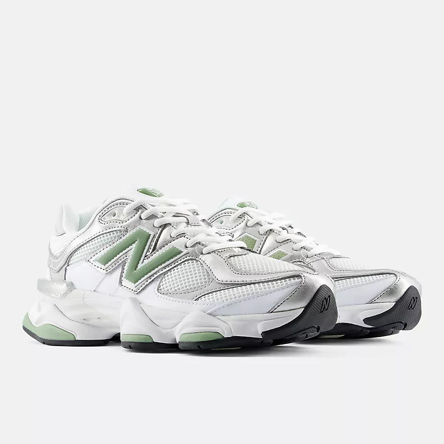 New Balance 9060 Bílá s oreganem